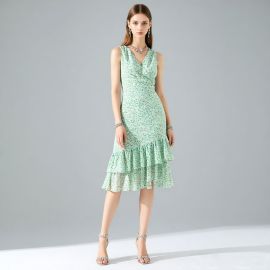 Green Floral Print Sleeveless Dress with Ruffled Hem - Summer Chic Wear