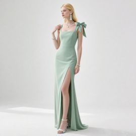 Mint Green Bow-Shoulder High-Slit Evening Gown - Elegant Formal Dress for Women
