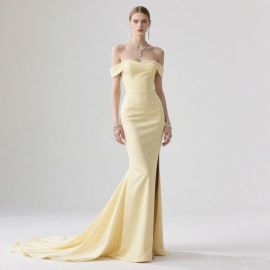 Elegant Off - Shoulder Light Yellow Mermaid Evening Dress with Train