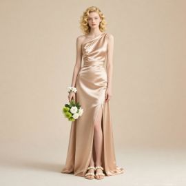 Elegant One - Shoulder Satin Evening Gown with High Slit for Formal Occasions