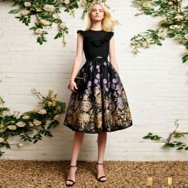 Elegant Black Sleeveless Dress with Ruffled Collar & Floral Print Skirt - Vintage Women's Fashion