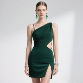 Chic Emerald Green One - Shoulder Bodycon Dress with Side Slit