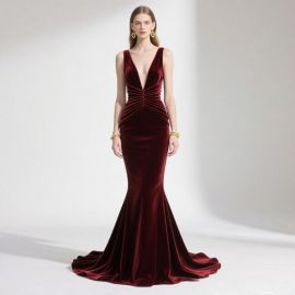 Elegant Burgundy Velvet Mermaid Evening Gown - Plunging V-Neck & Ruched Bodice Design