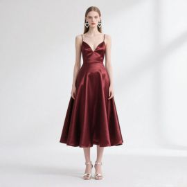 Elegant Burgundy Satin Spaghetti Strap Midi Dress - Formal Evening Gown
