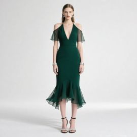 Elegant Emerald Green Off - Shoulder Mermaid Midi Dress with Sheer Sleeves