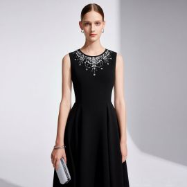 Elegant Black Sleeveless Dress with Embellished Neckline - Perfect for Evening Events