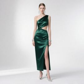 Elegant Emerald Satin One - Shoulder Gown with Cutout & High Slit Dress