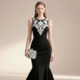 Elegant Black Mermaid Dress w/ White Floral Embroidery - Formal Evening Gown