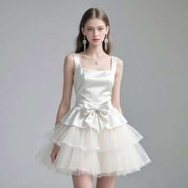 Elegant White Sleeveless Dress: Square Neck, Big Bow & Layered Tulle Skirt
