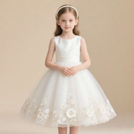 Elegant White Sleeveless Flower Girl Dress with Floral Embroidery