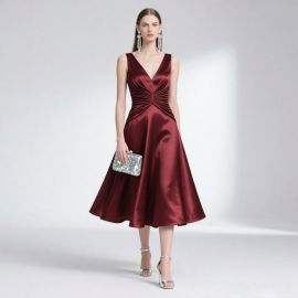 Burgundy Satin V-Neck Pleated Waist Midi Dress - Elegant Formal Evening Gown