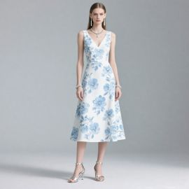 Elegant Blue Floral Print V-Neck Sleeveless Midi Dress