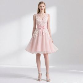 Elegant Pink Lace V-Neck A-Line Dress with Bow Belt - Summer Party Fashion