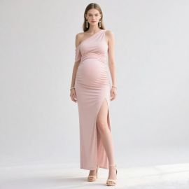 Maternity One-Shoulder Pink Evening Gown with High Slit - Elegant Pregnancy Dress for Special Occasions