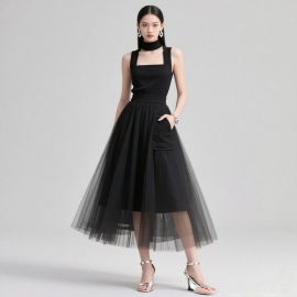 Elegant Black High - Neck Sleeveless Midi Dress with Tulle Skirt & Pocket Design