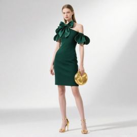 Emerald Green Off-Shoulder Dress with Oversized Bow & Puff Sleeves - Chic Evening Wear